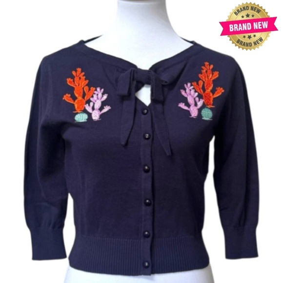 ModCloth Sweaters - NWT ModCloth x Collectif Charlene Wonder Cactus Cardigan Sweater Navy Size M